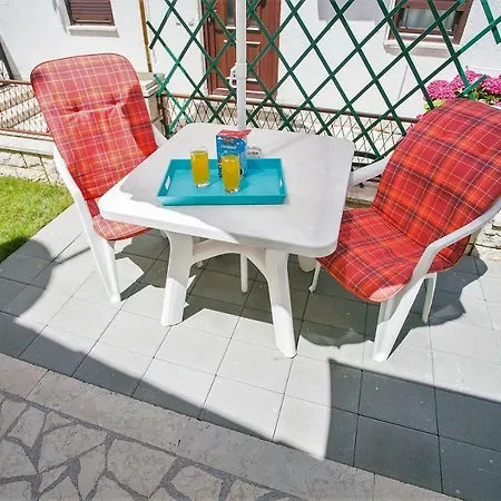 Danica With Terrace Apartament Poreč
